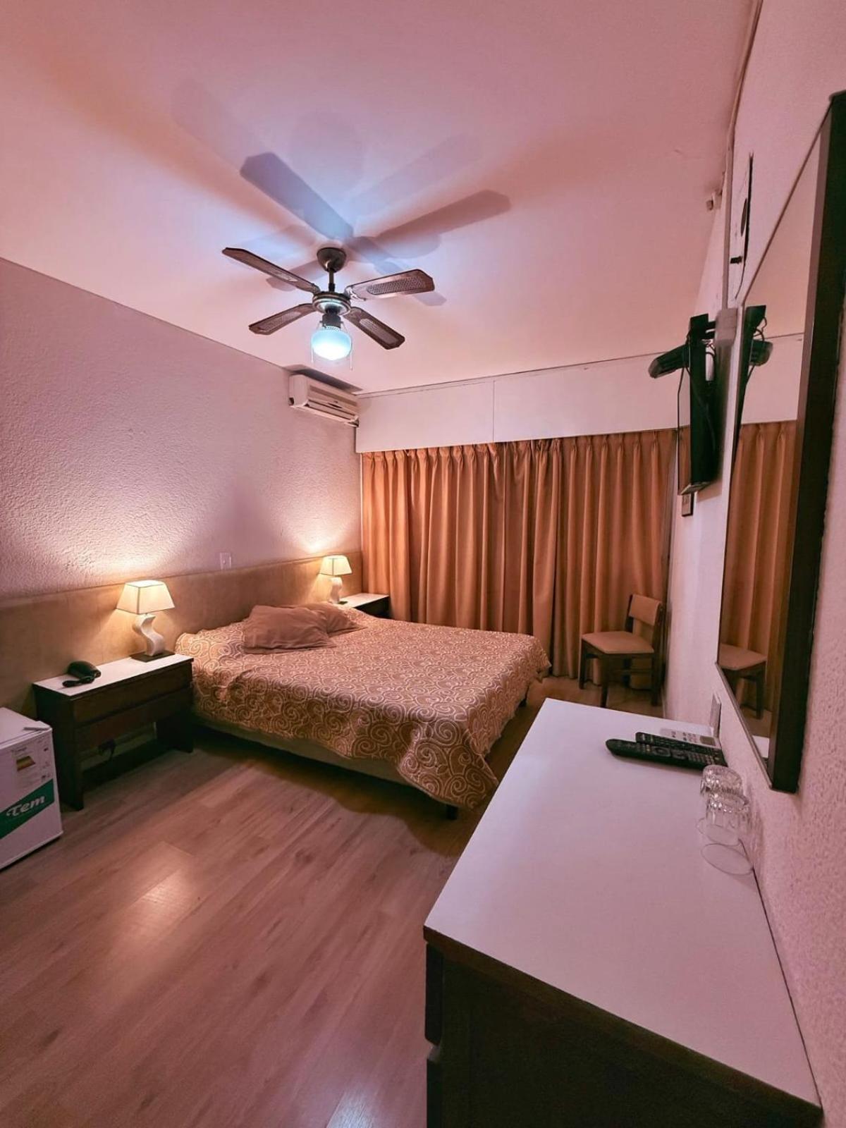 Punta Del Este Shelton Hotel מראה חיצוני תמונה