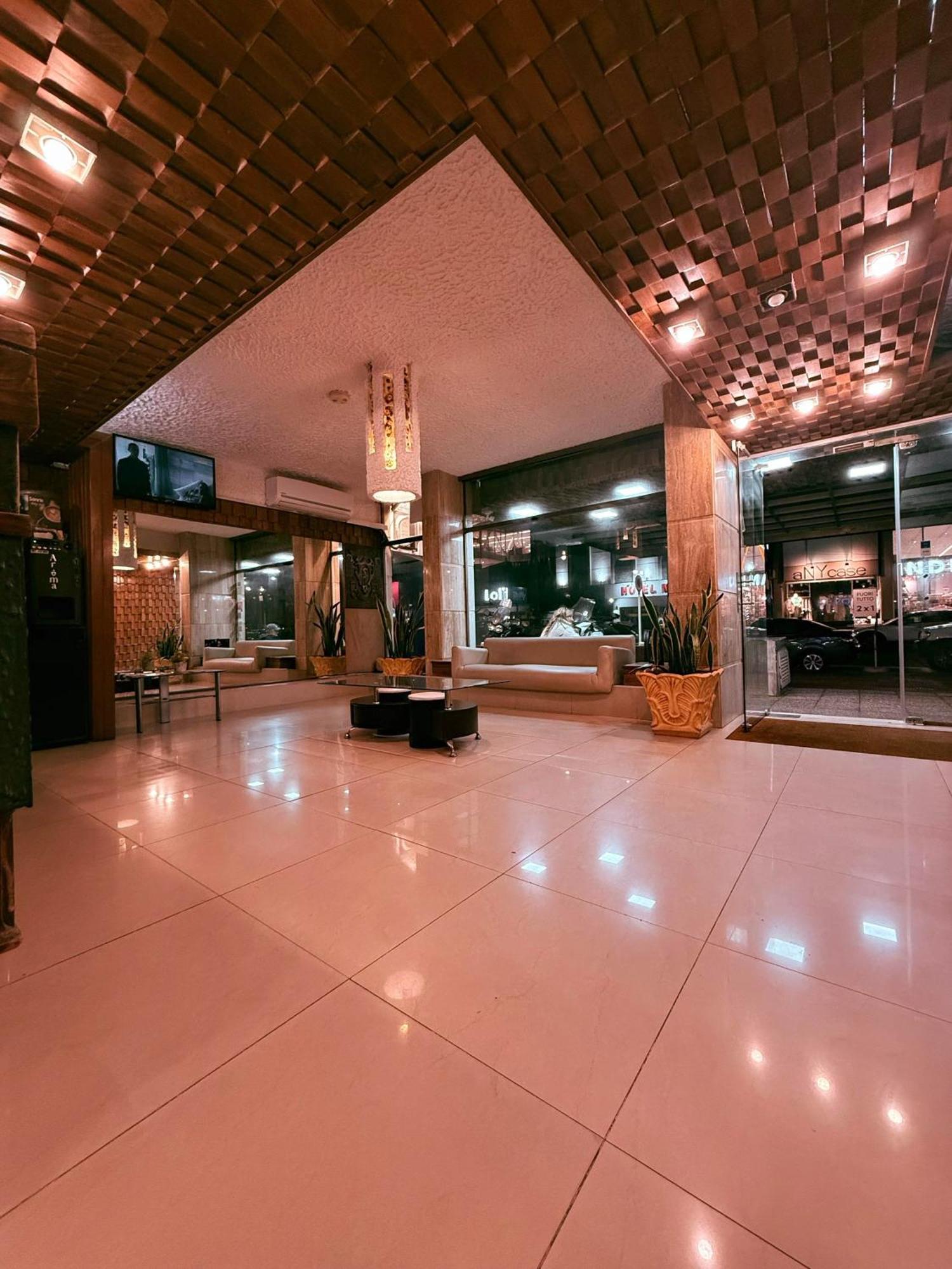 Punta Del Este Shelton Hotel מראה חיצוני תמונה